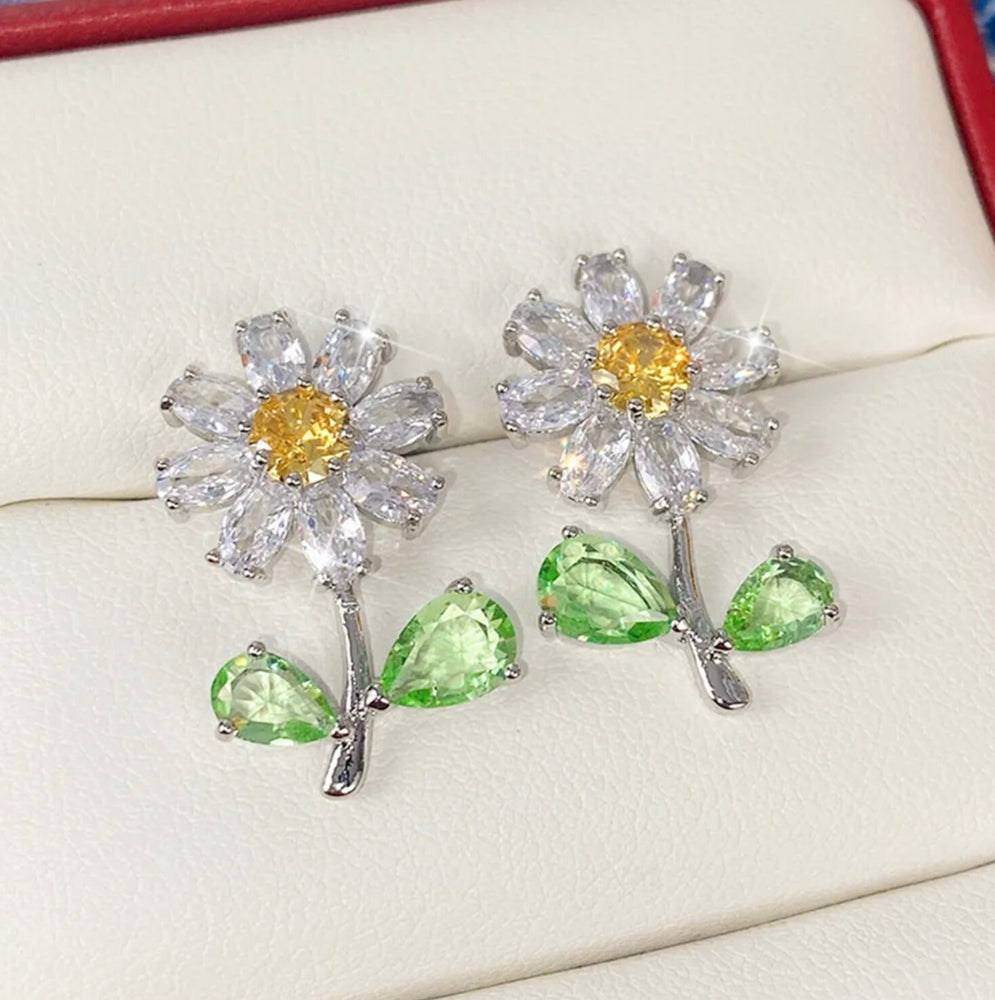 Womens Earrings | Yellow Diamond Earrings | Diamond Earrings | Diamond Ear Studs | Flower Earrings | Womens Ear Studs | Floral Ear Studs