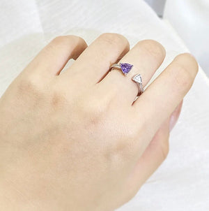 Trilliant Cut Ring | Purple Diamond Ring | Purple Diamond Engagement Ring | Purple Amethyst Ring | Purple Sapphire Ring | Purple Gem Ring