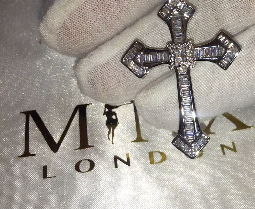 Mens Silver Celtic Cross Necklace | LOVE2HAVE in the UK!