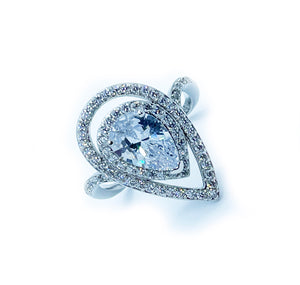 pear-shape-diamond-ring
